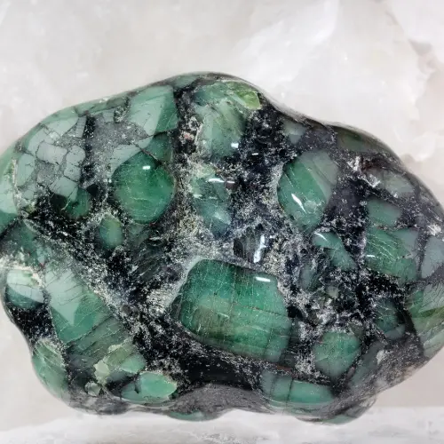 Pierre d'Eméraude 1Kg